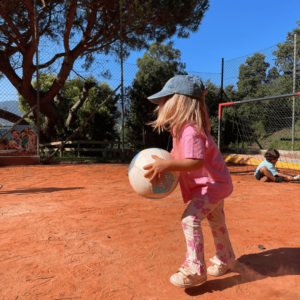 Juegos con Pelota al Aire Libre- Atobeira